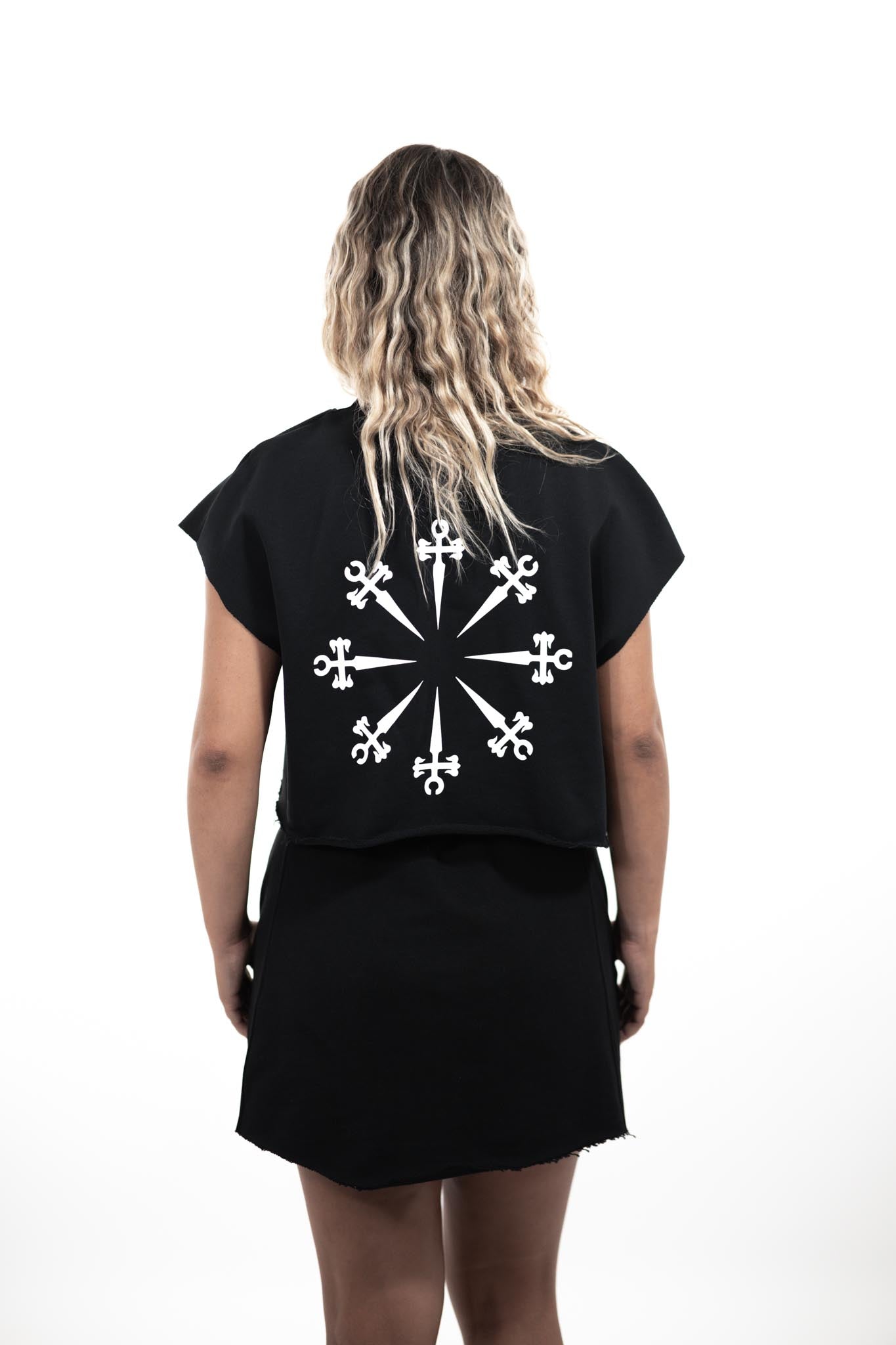 Havoc Black Crop