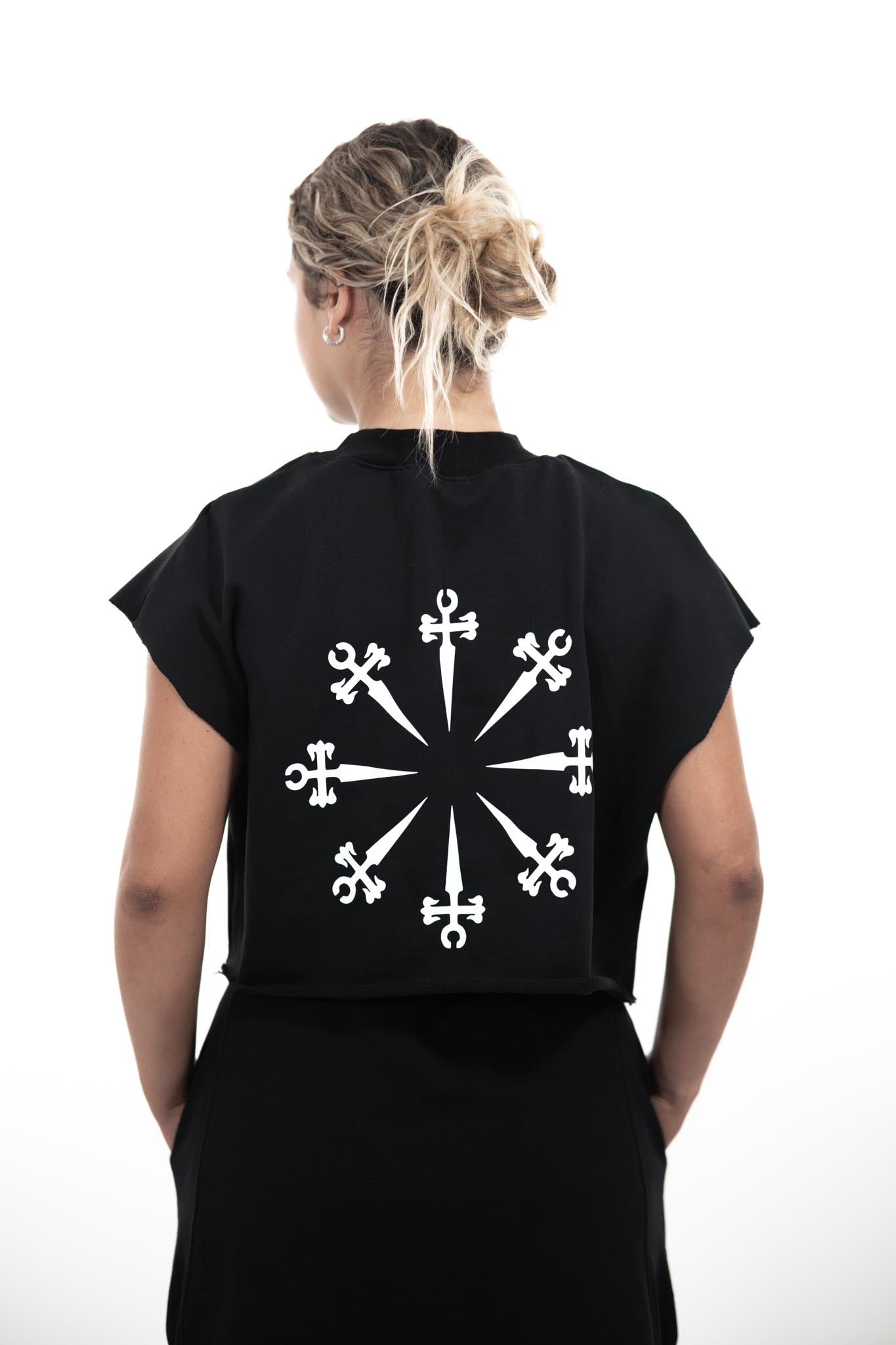 Havoc Black Crop