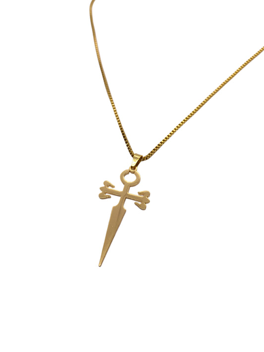 DAGGER NECKLACE IN GOLD